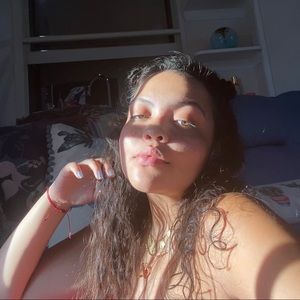 Meet your Posher, Genessis